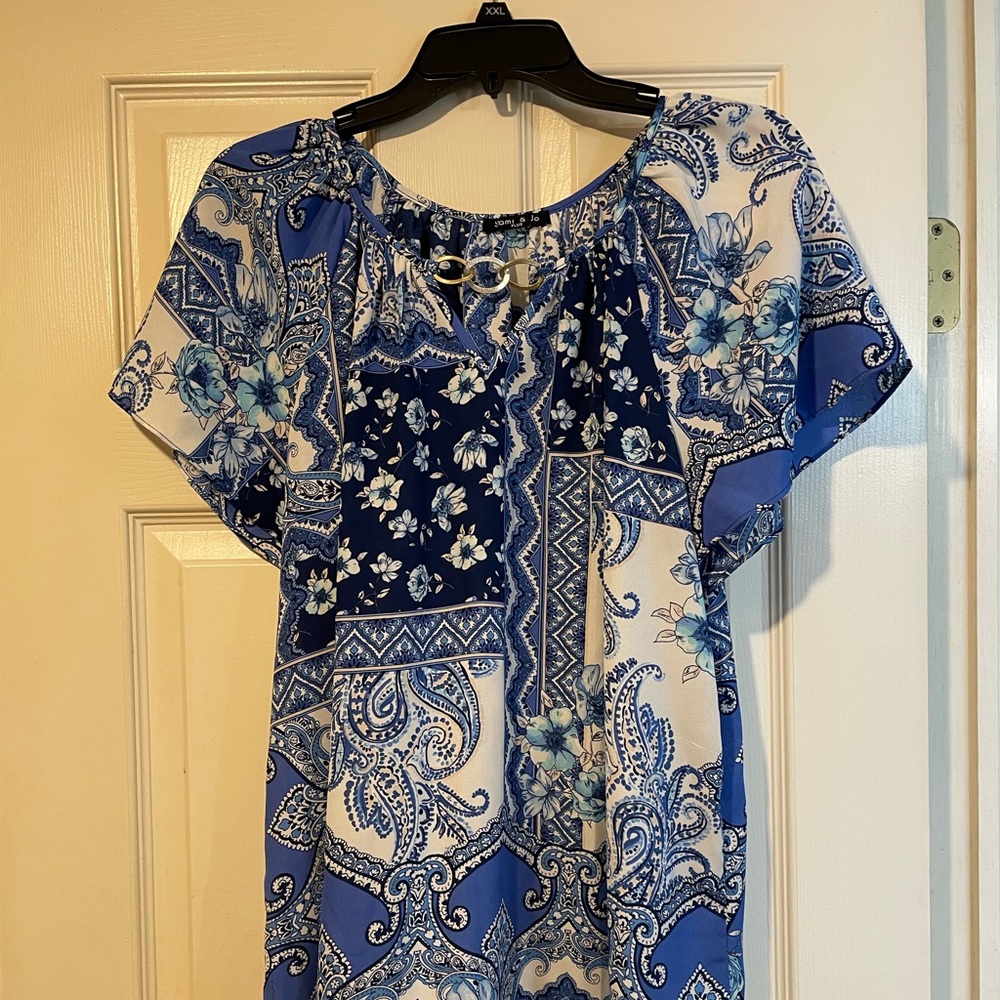 Sami & Jo Blue Paisley Floral Blouse